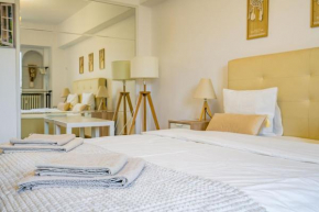 Old City Ultra Central Apartment-4BR-Parliament